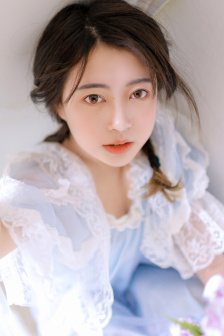 禁止的爱:善良的小峓子在线